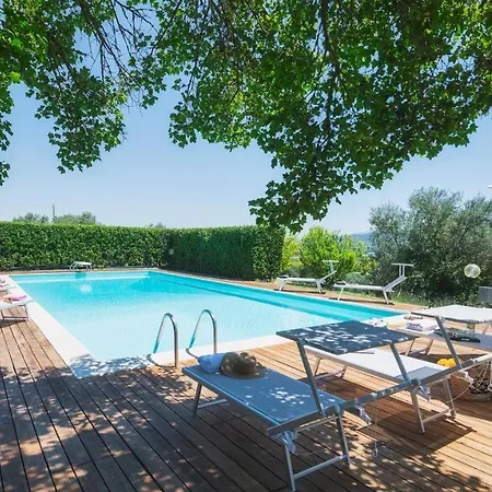 La Panoramica 8, Emma Villa Papiano