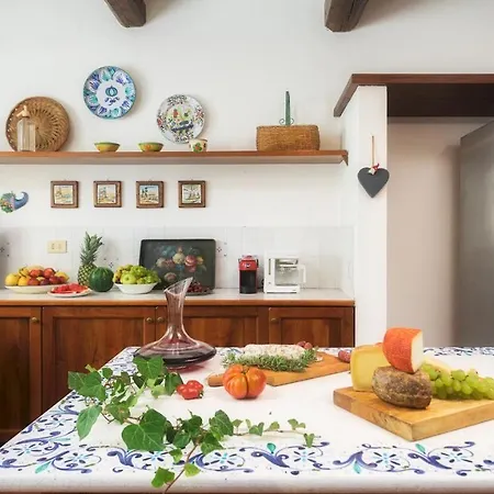 ヴィラ La Panoramica 8, Emma *