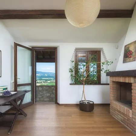 Villa La Panoramica 8, Emma Papiano