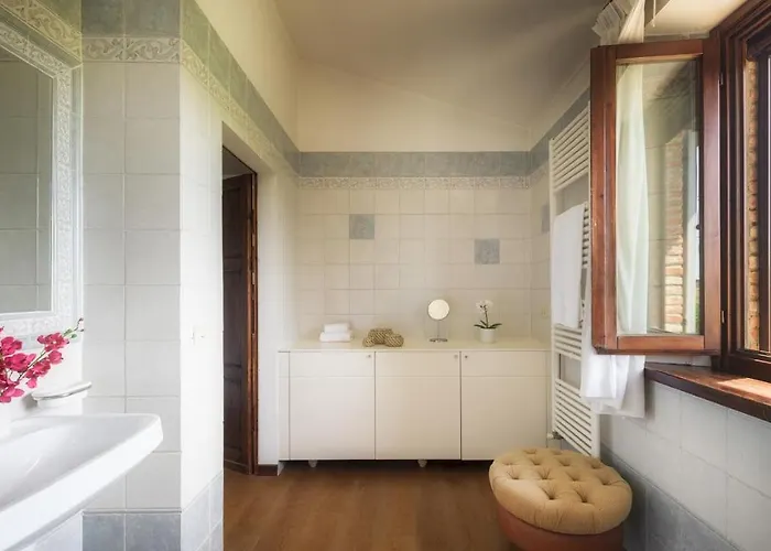 La Panoramica 8, Emma Papiano